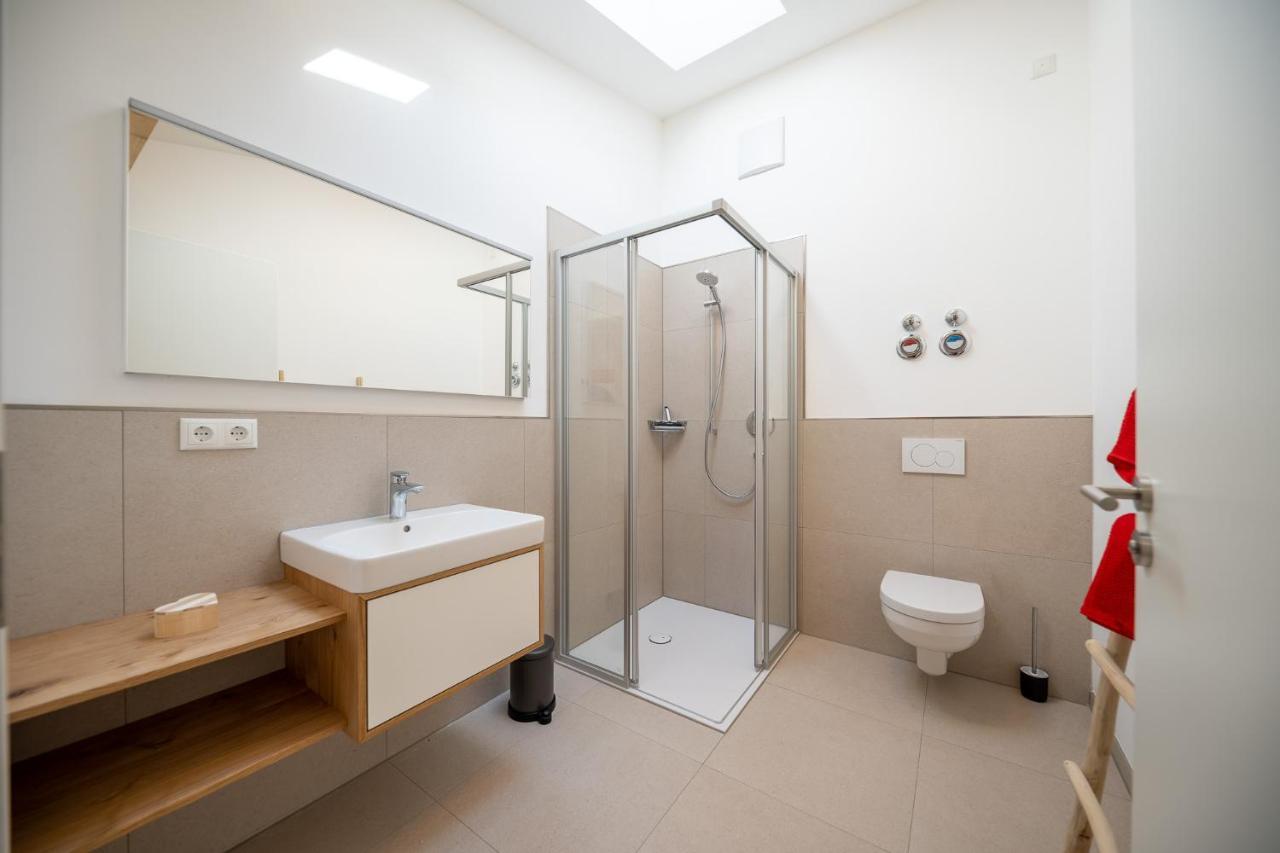 Haus Margreiter Apartment นุสดอร์ฟอัมอินน์ ภายนอก รูปภาพ